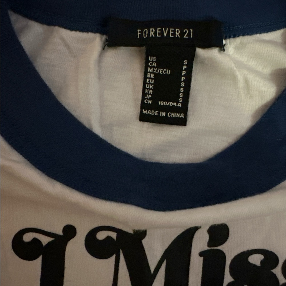Crop Tee - Picture 5 of 5